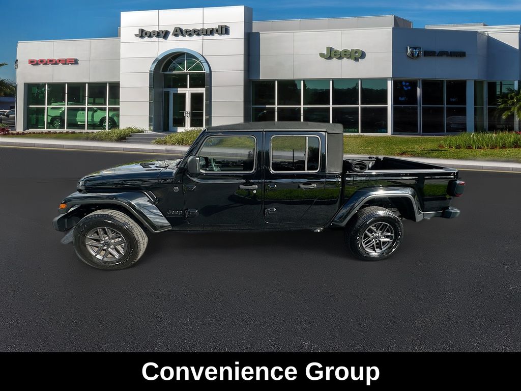 2024 Jeep Gladiator Sport photo 2