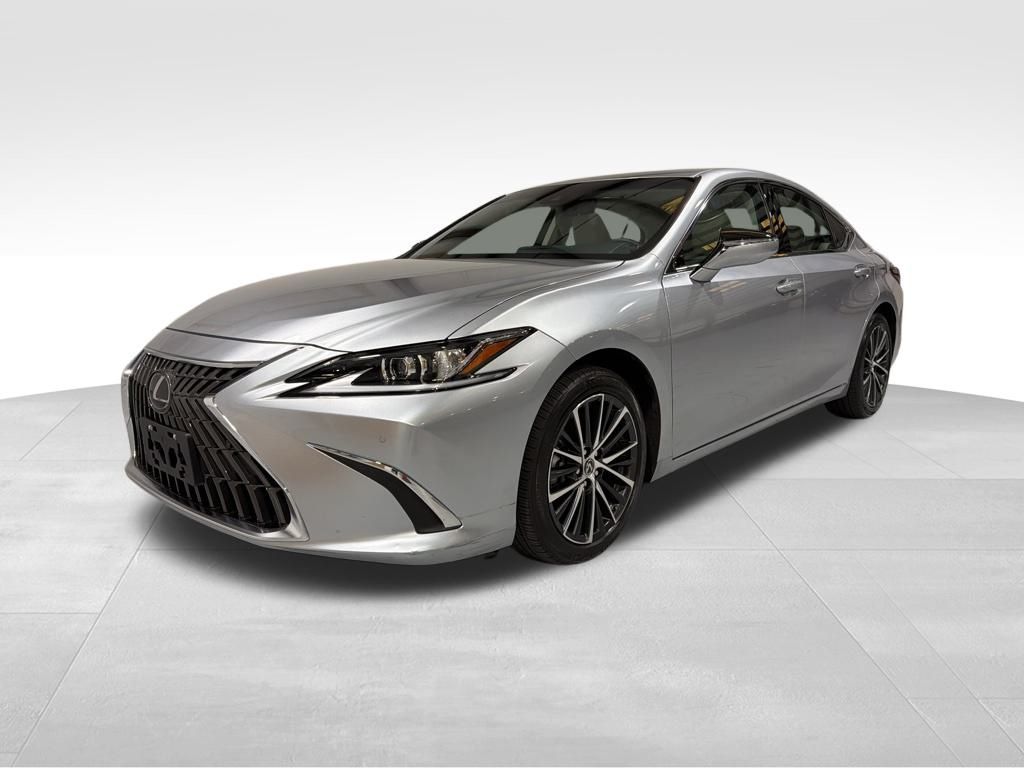 2024 Lexus ES Base's photo