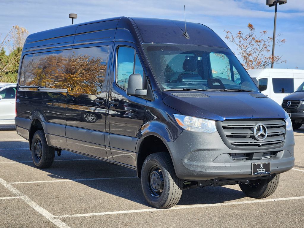 2026 Mercedes-Benz Sprinter Cargo Van Base's photo