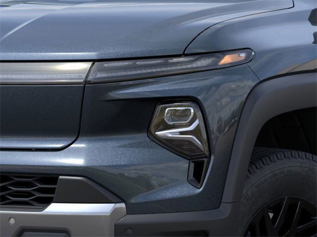 2026 Chevrolet Silverado EV LT photo 8