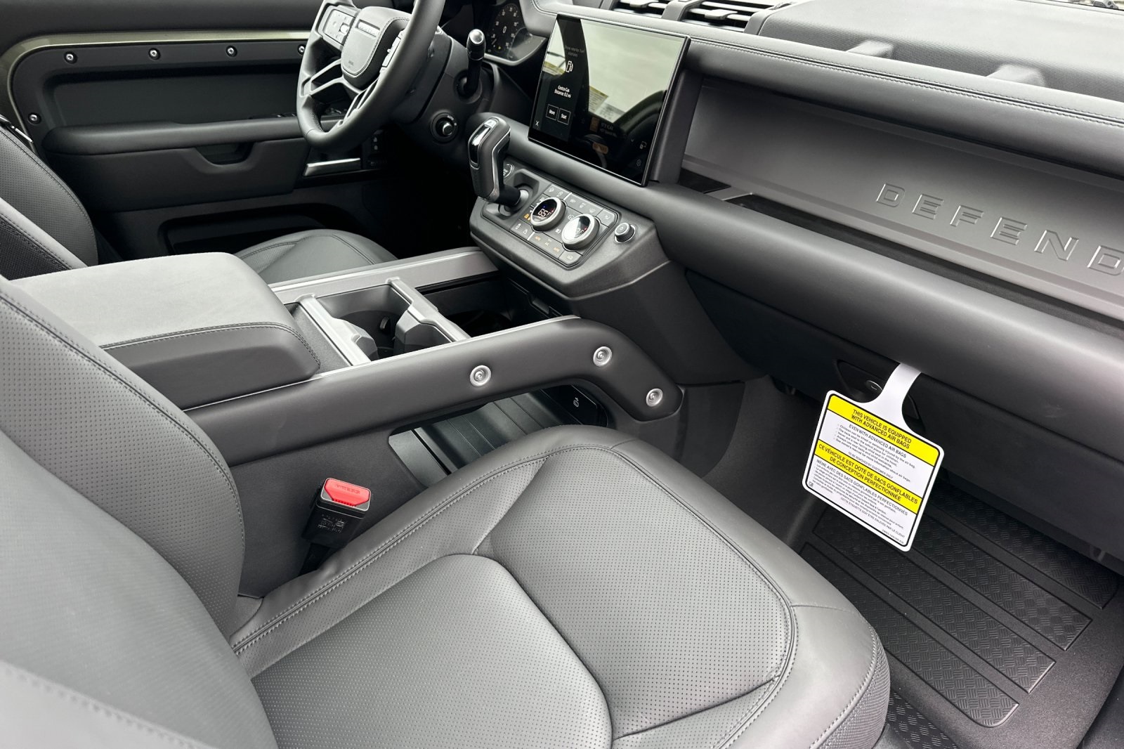 2025 Land Rover Defender 110 X photo 16