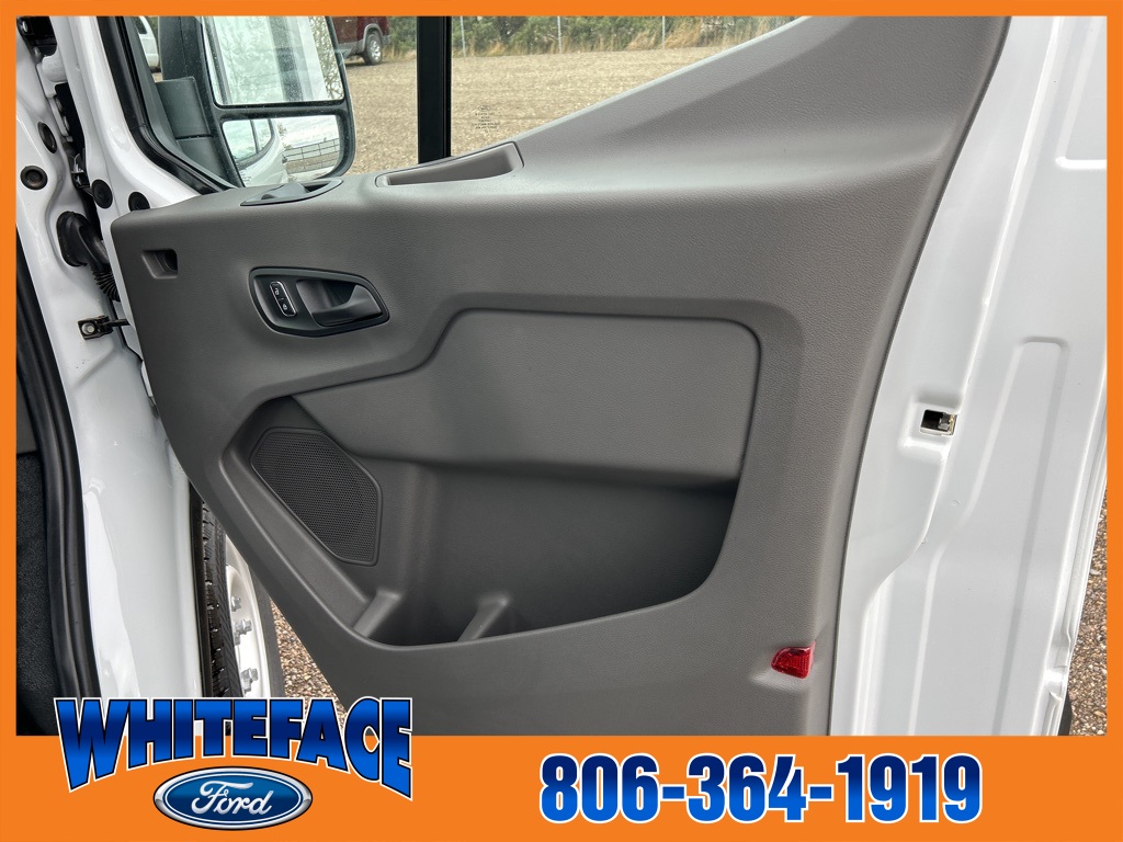 2025 Ford Transit XL photo 29