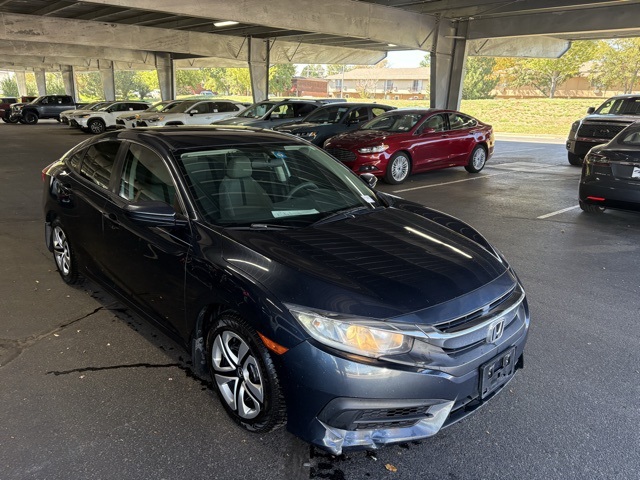 2017 Honda Civic LX photo 3