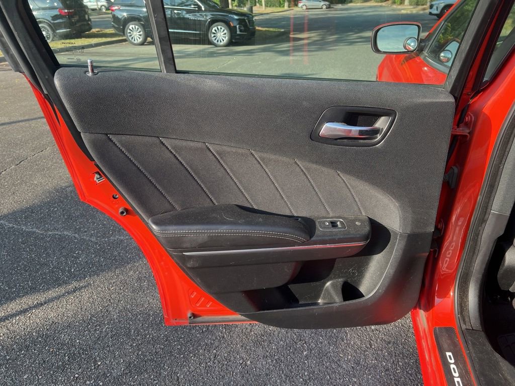 2018 Dodge Charger SXT Plus photo 14
