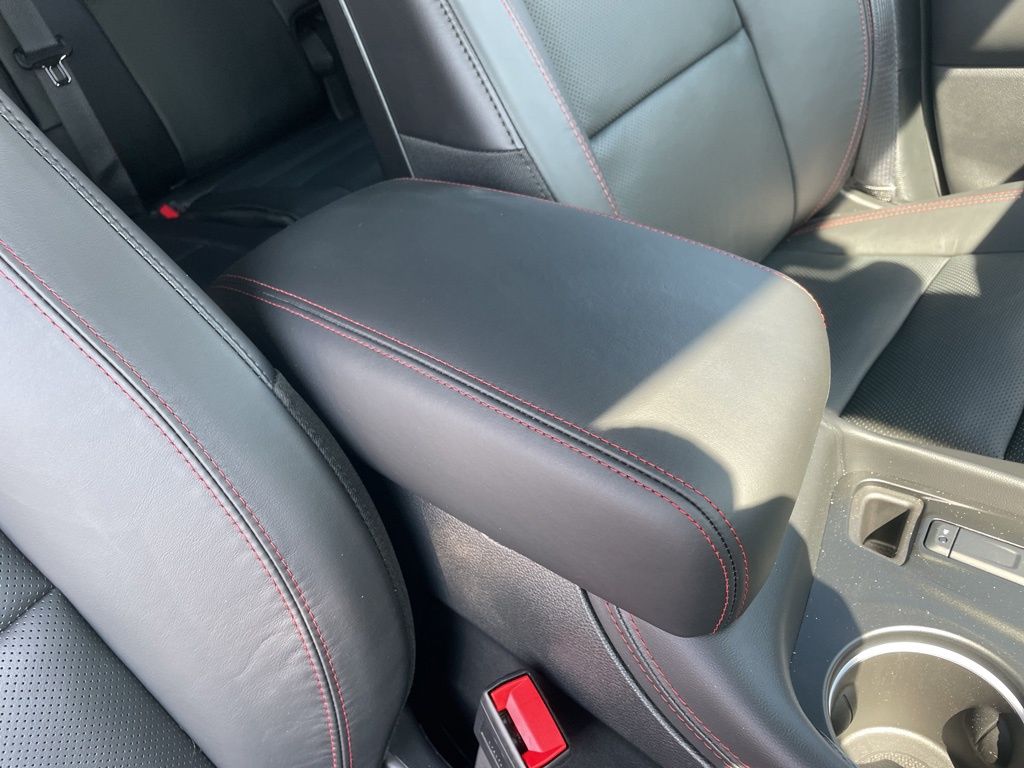 2025 Dodge Durango R/T Plus photo 40