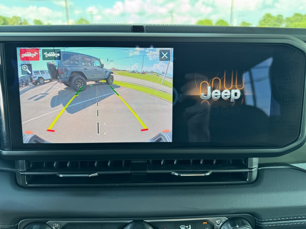 2025 Jeep Gladiator Mojave photo 20