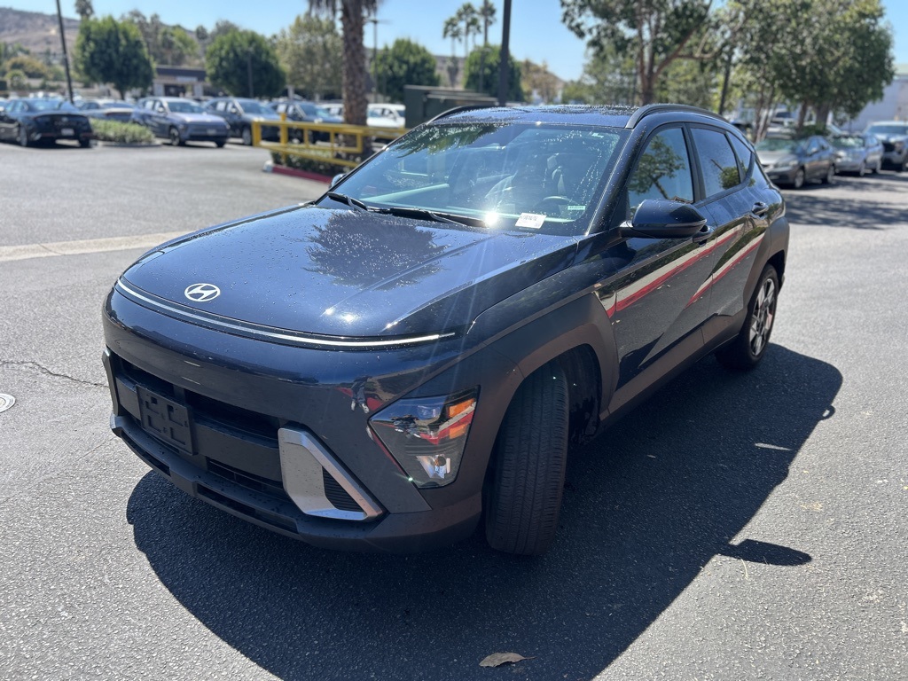 2024 Hyundai Kona SEL photo 2