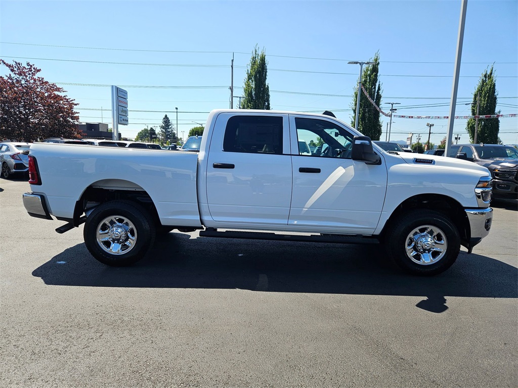 2025 Ram 2500 Tradesman photo 7