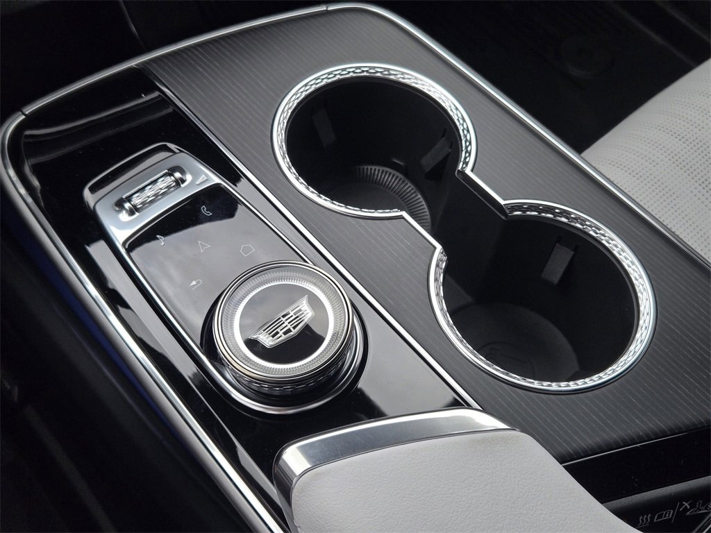 2025 Cadillac Lyriq Sport photo 18
