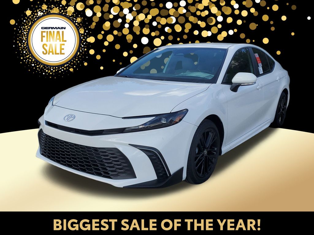 2026 Toyota Camry SE's photo