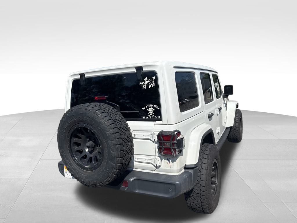 2018 Jeep Wrangler Unlimited Sahara photo 15