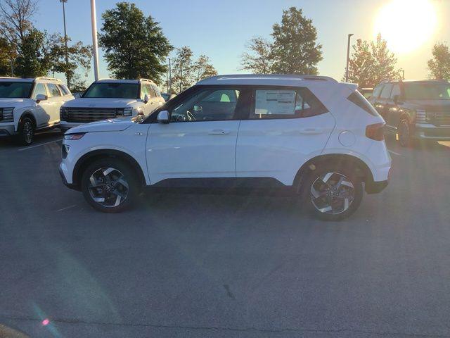 2026 Hyundai Venue SEL's photo