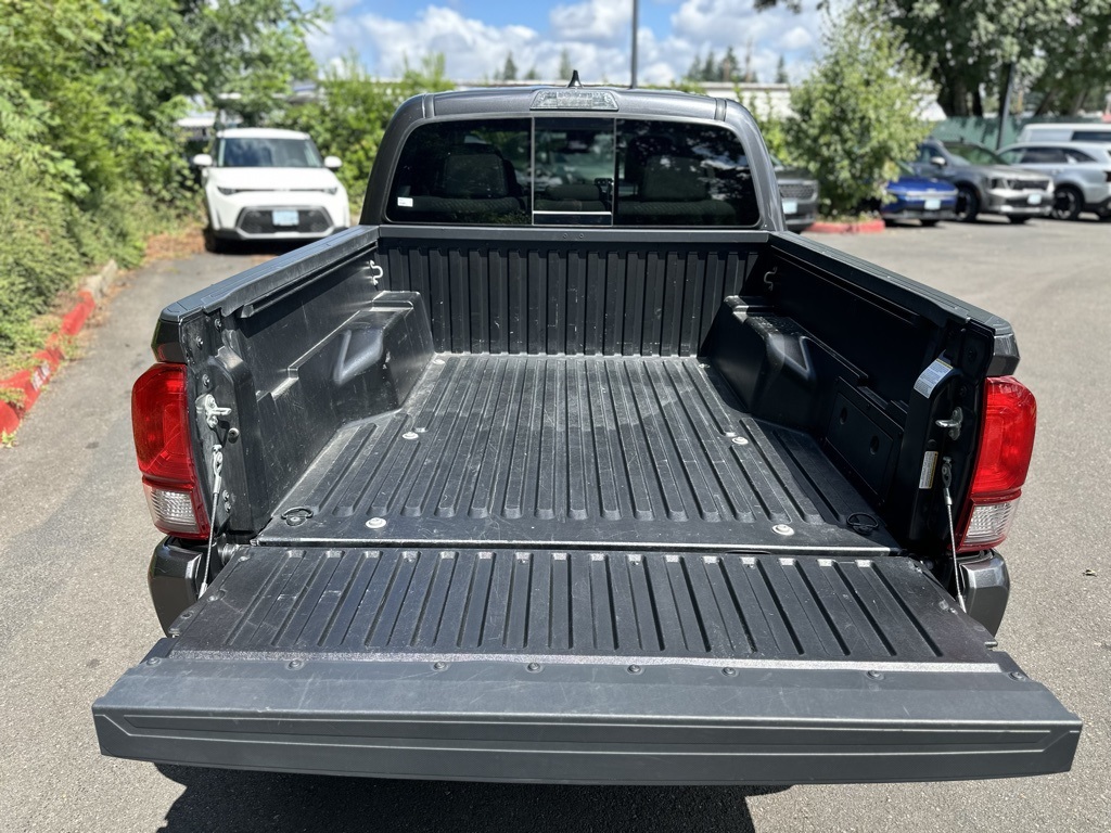 2023 Toyota Tacoma SR5 photo 7