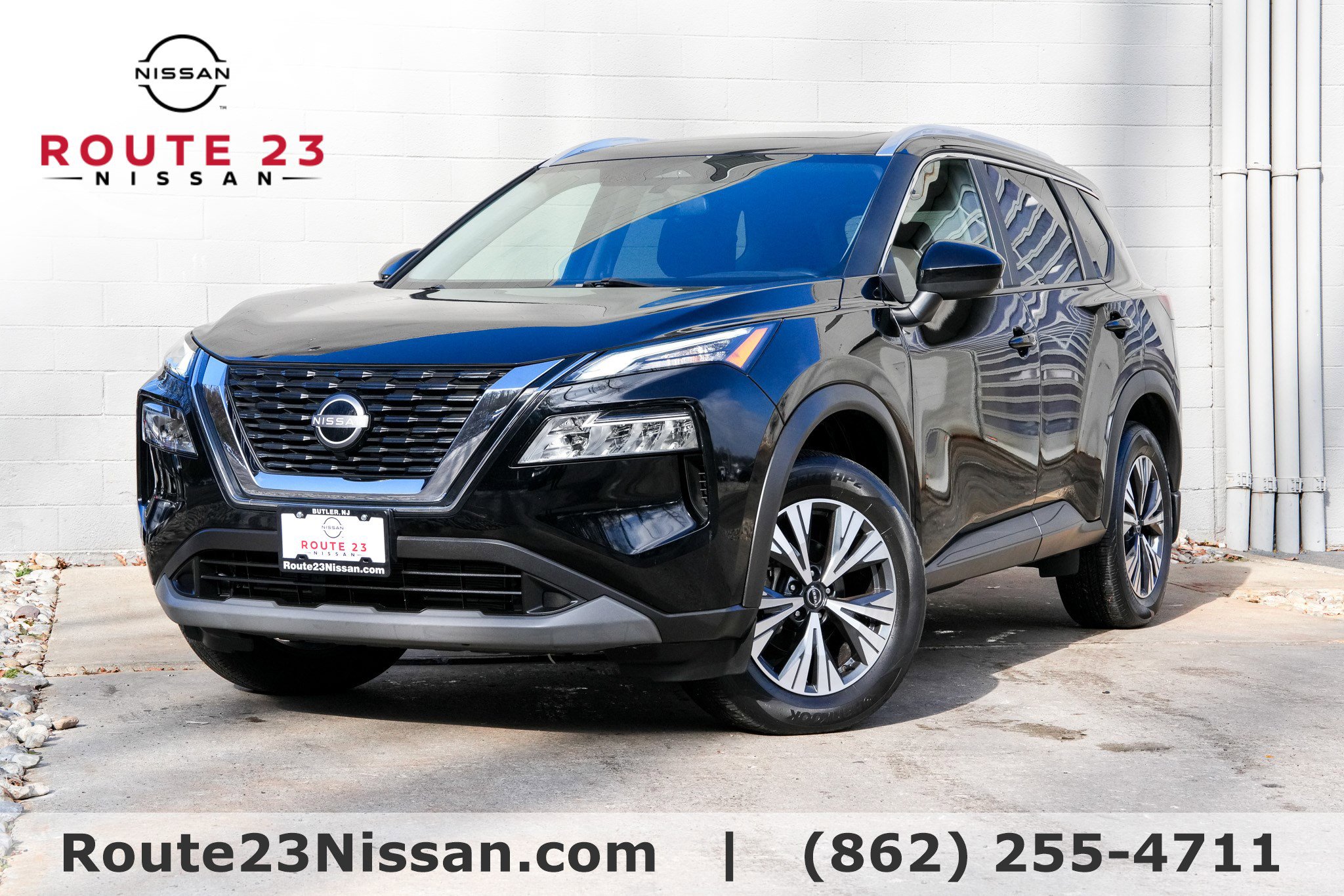 2023 Nissan Rogue SV's photo