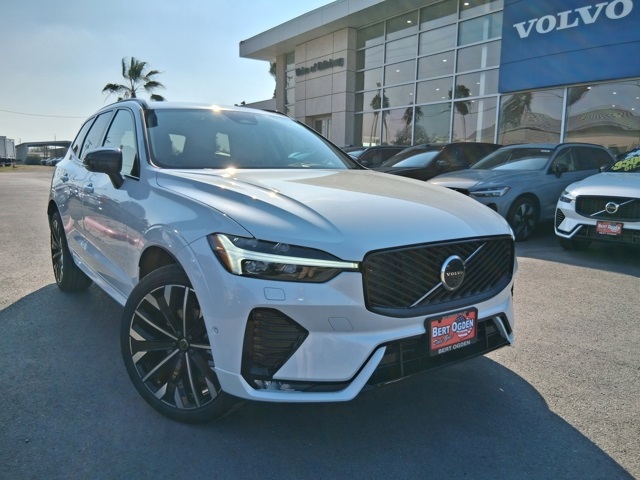 2026 Volvo XC60 Ultra's photo