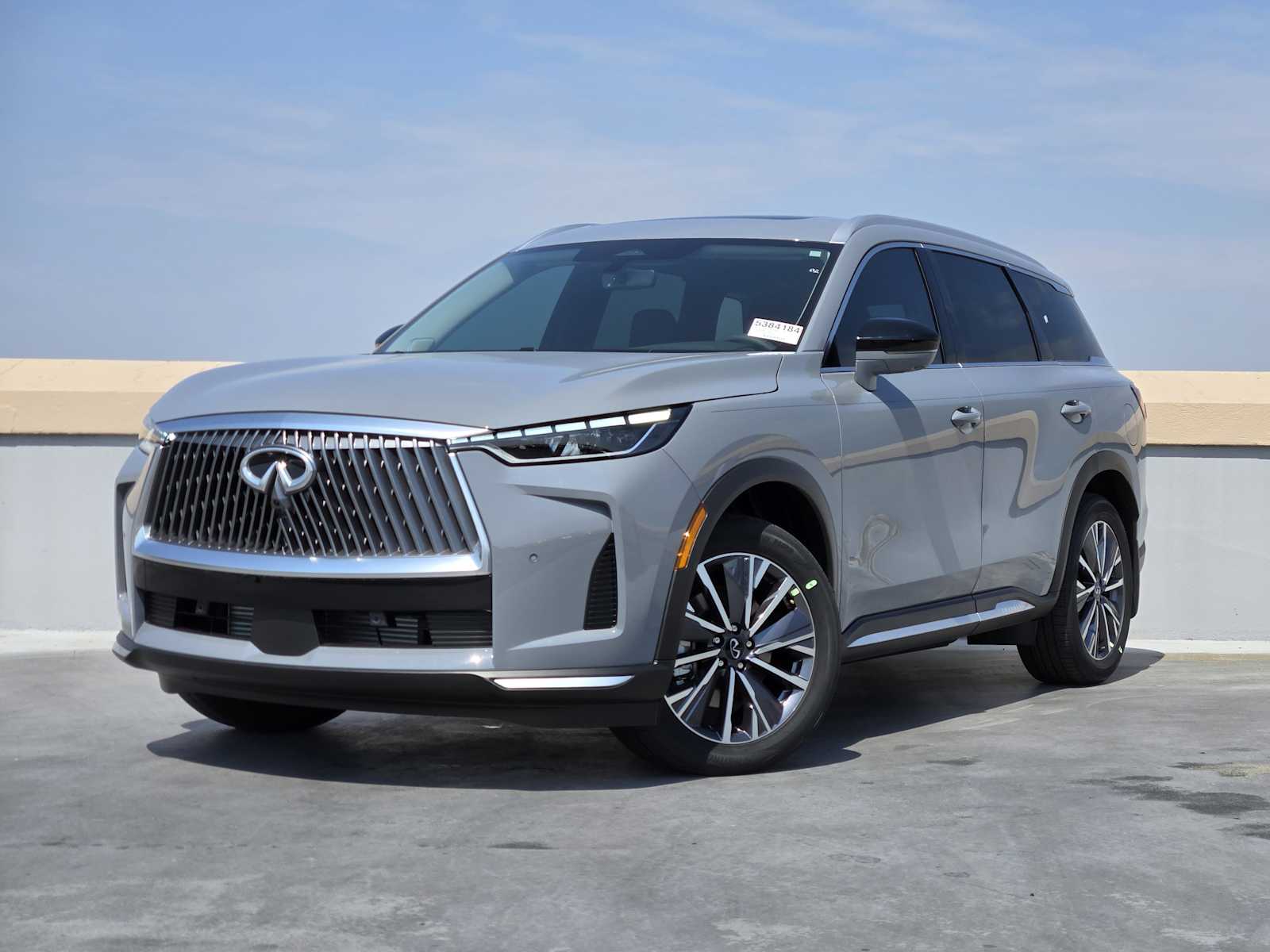 2026 INFINITI QX60 LUXE's photo
