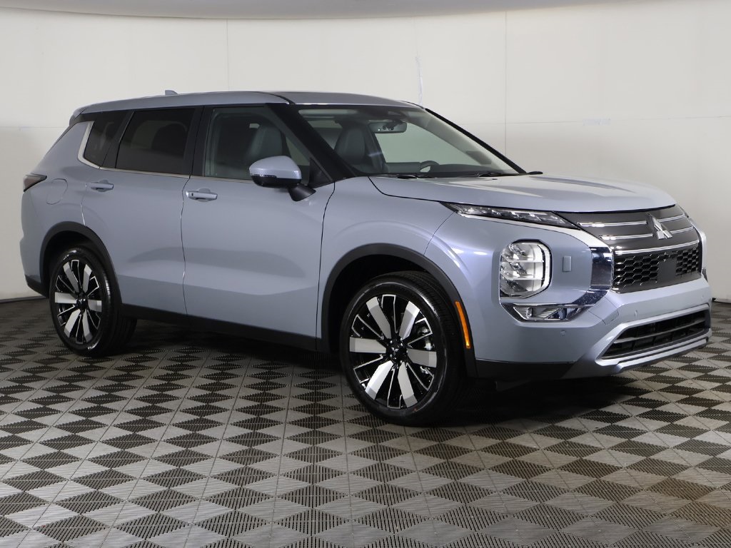 2025 Mitsubishi Outlander SE Ralliart photo 2