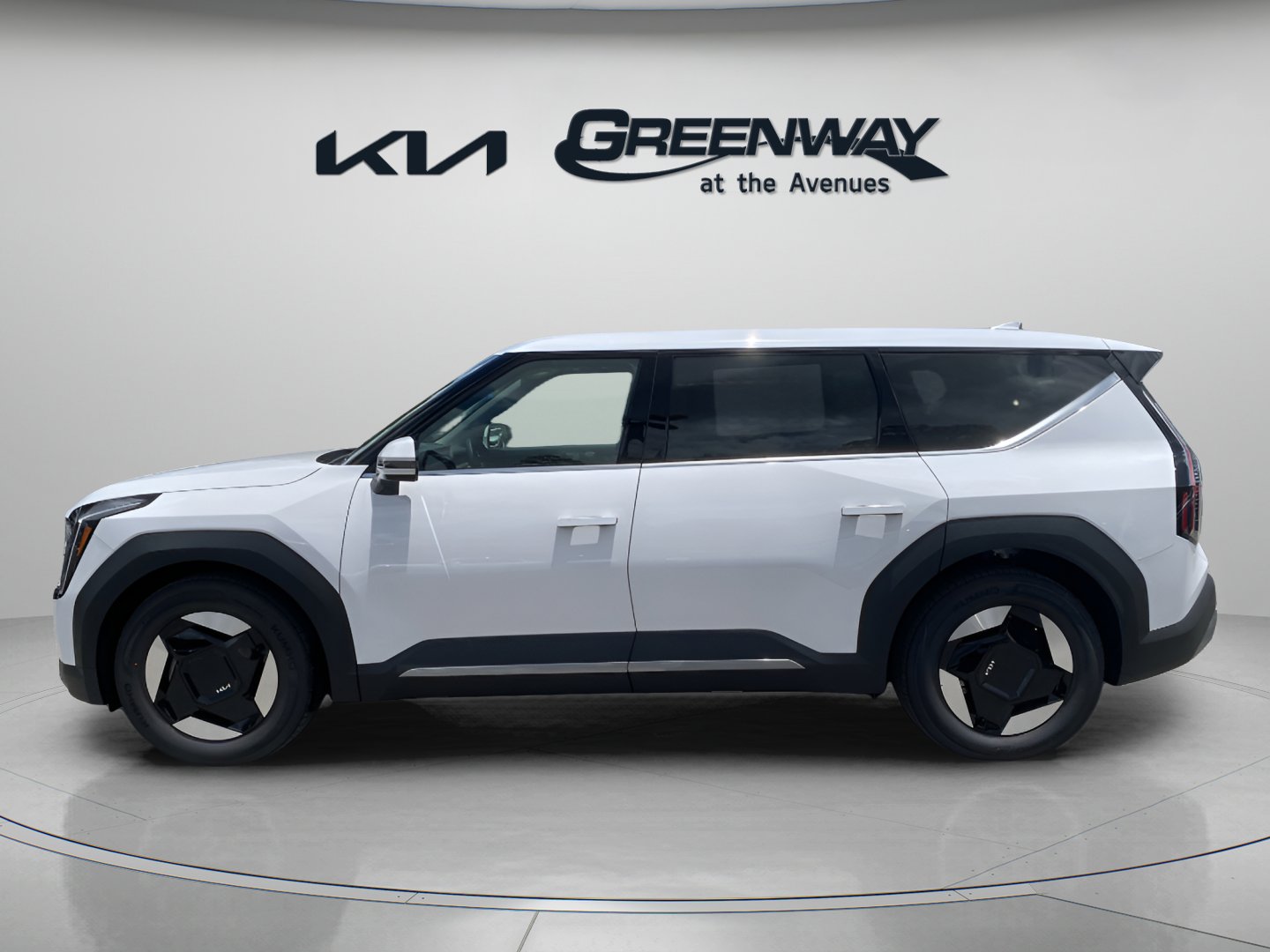 2026 Kia EV9 Light Long Range photo 2