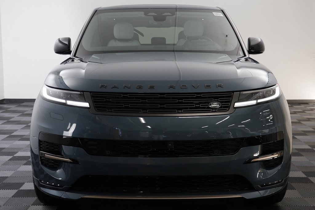2025 Land Rover Range Rover Sport SE photo 21