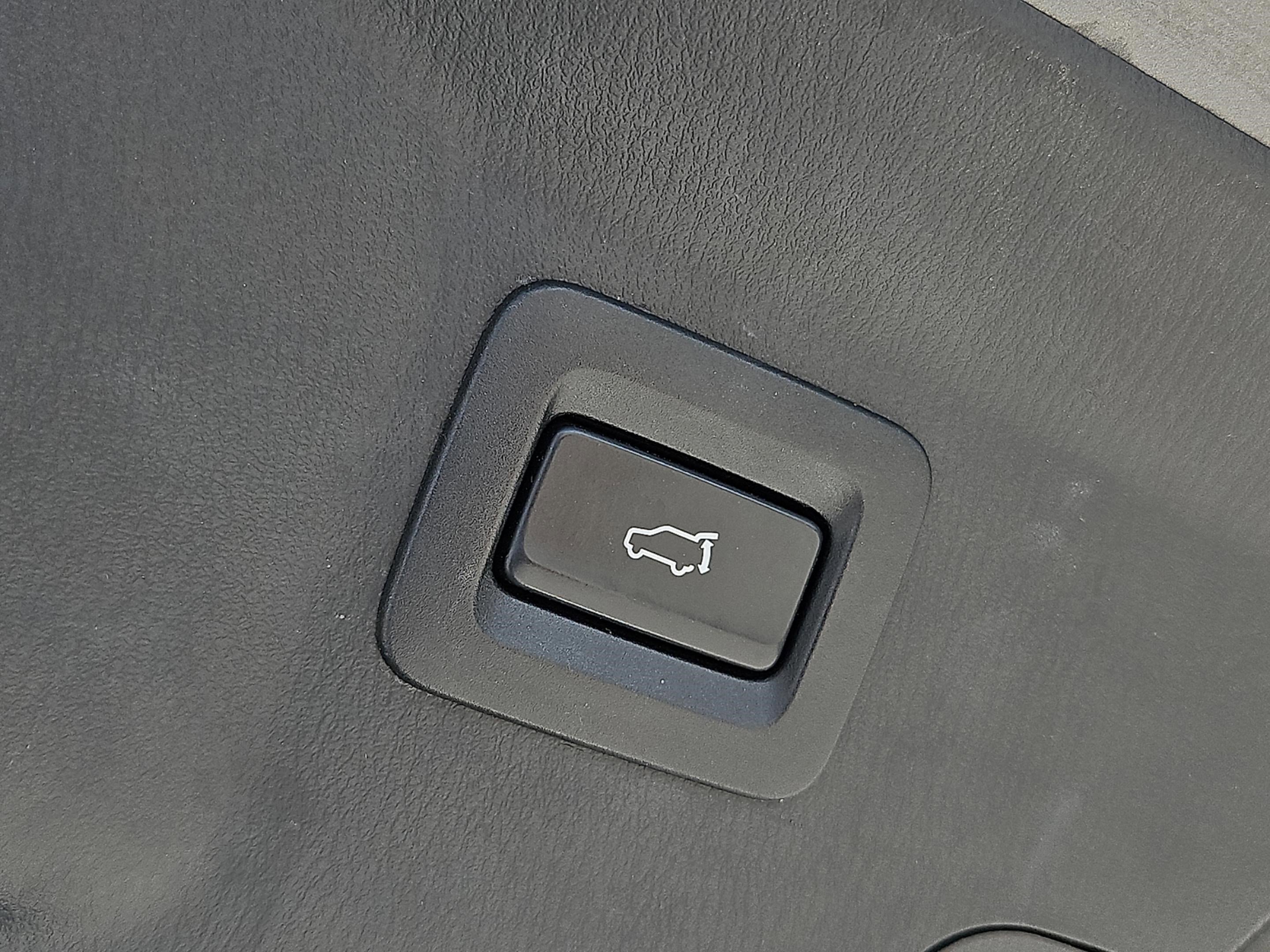 2021 Mazda CX-9 Signature photo 8