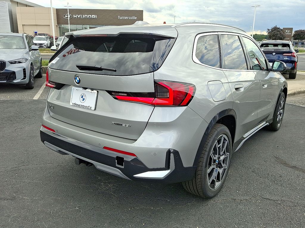 2026 Bmw X1 XDrive28i photo 3