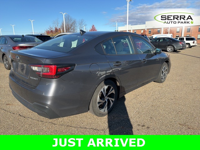 2023 Subaru Legacy Premium photo 3