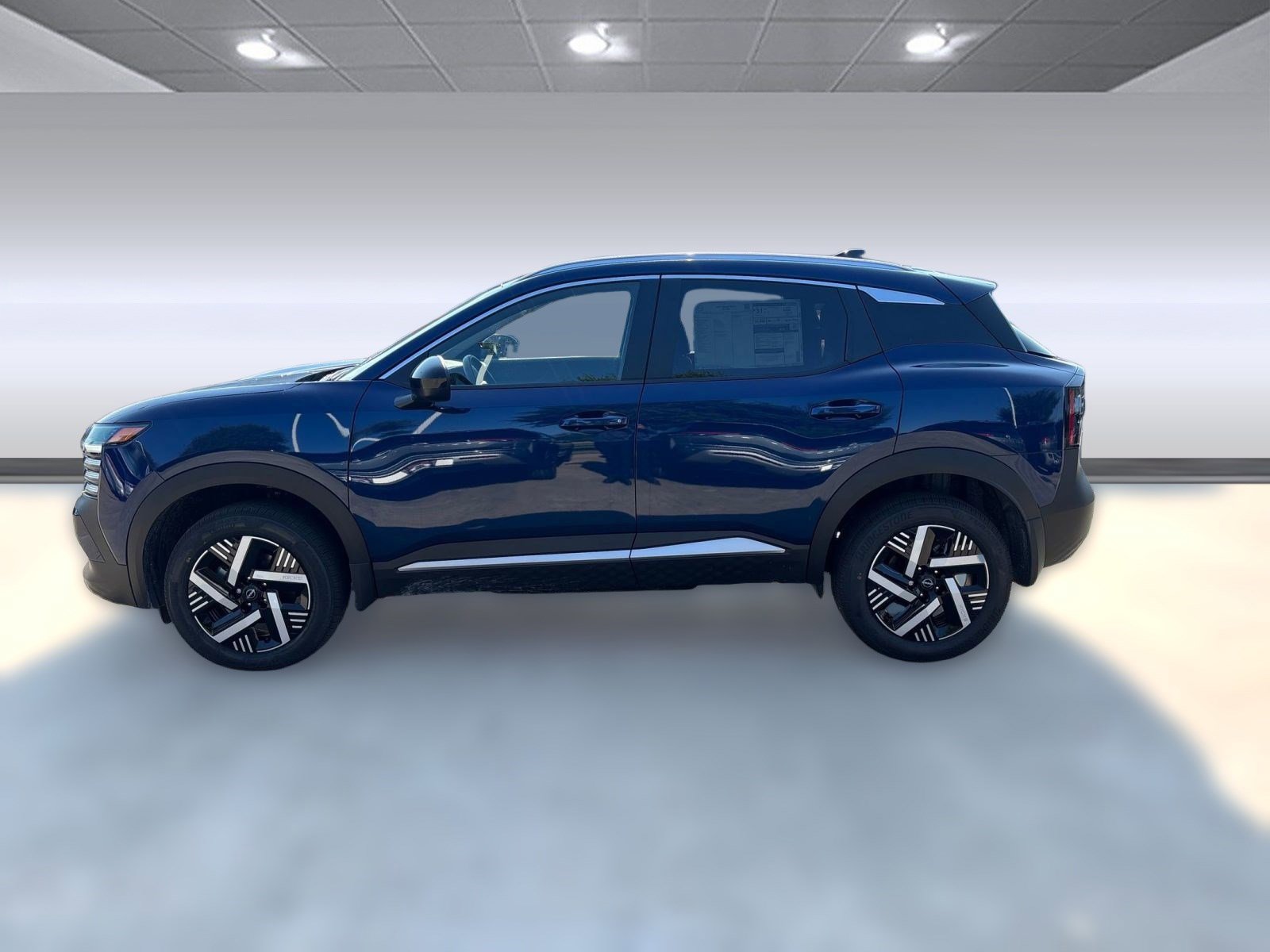2026 Nissan Kicks SV photo 2
