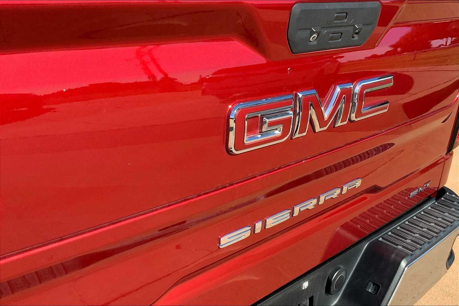 2019 Gmc Sierra 1500 SLT photo 28