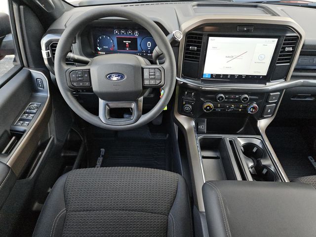 2025 Ford F-150 STX photo 4