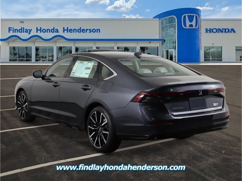 2025 Honda Accord Hybrid Touring photo 3