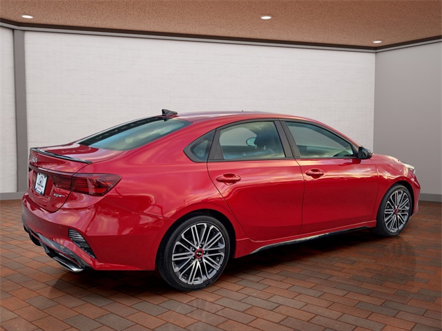 2023 Kia Forte GT photo 3