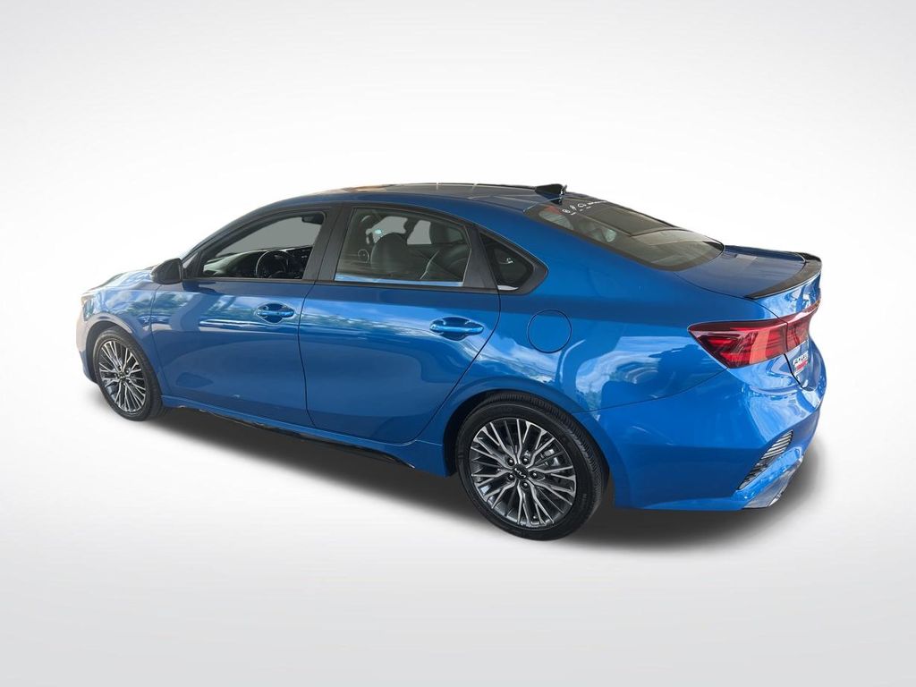 2023 Kia Forte GT-Line photo 44