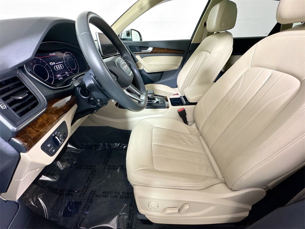 2018 Audi Q5 2.0T Premium Plus photo 6