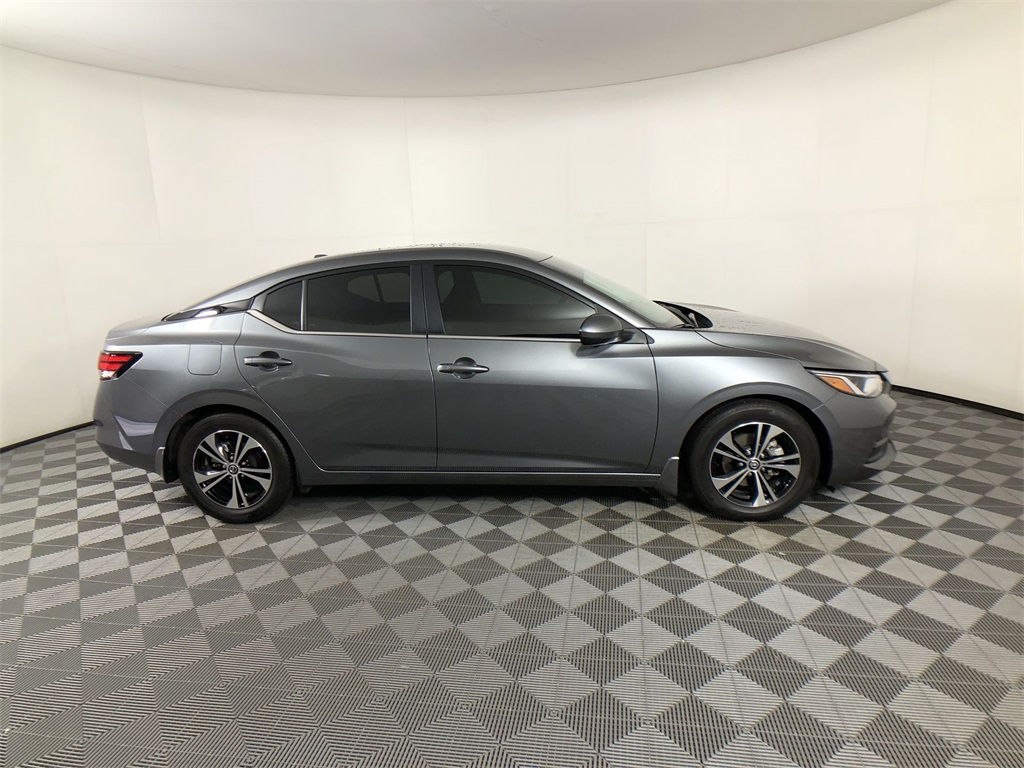 2023 Nissan Sentra SV photo 3