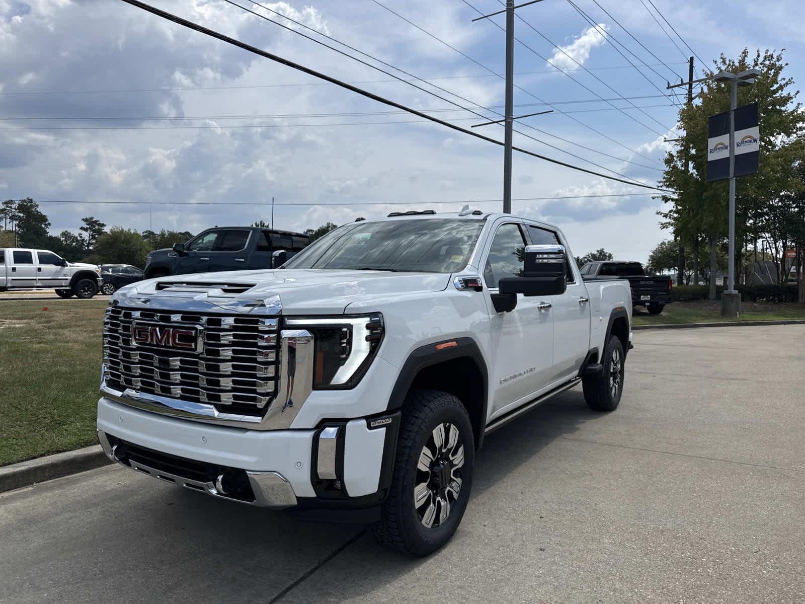 2025 Gmc Sierra 2500 HD Denali photo 3
