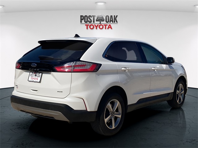 2021 Ford Edge SEL photo 7