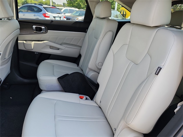 2026 Kia Sorento X-Line SX photo 13