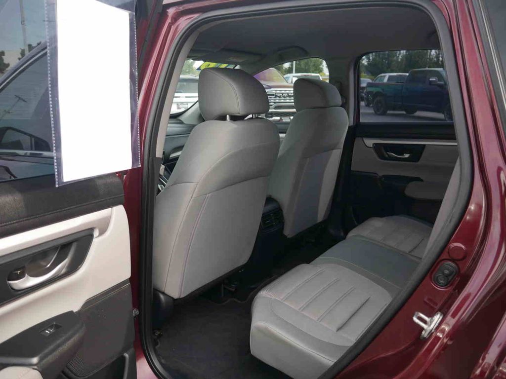 2019 Honda CR-V LX photo 11