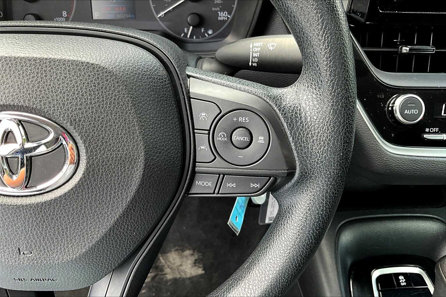 2023 Toyota Corolla LE photo 22