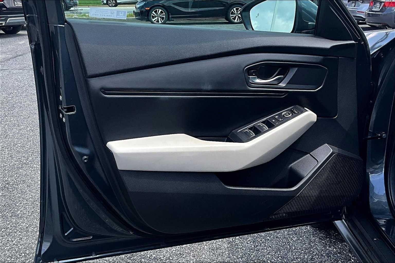 2024 Honda Accord EX photo 16