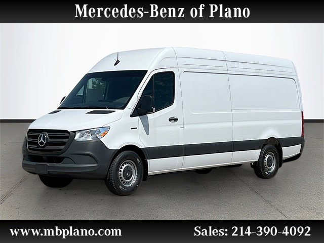 2024 Mercedes-Benz eSprinter Cargo Van Base's photo