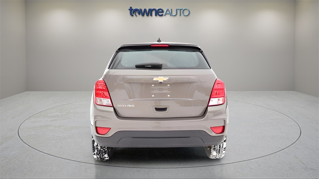 2020 Chevrolet Trax LS photo 5