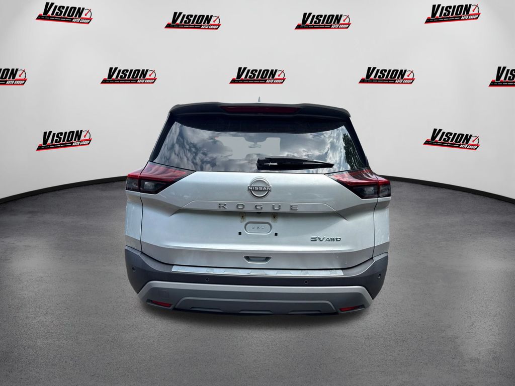 2022 Nissan Rogue SV photo 6