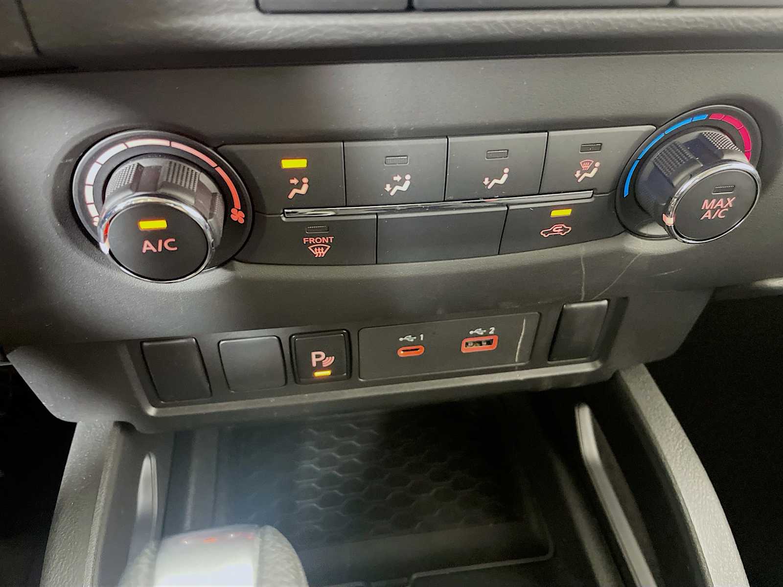 2024 Nissan Frontier S photo 12