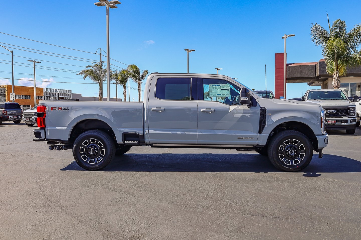 2026 Ford F-250 Platinum photo 3