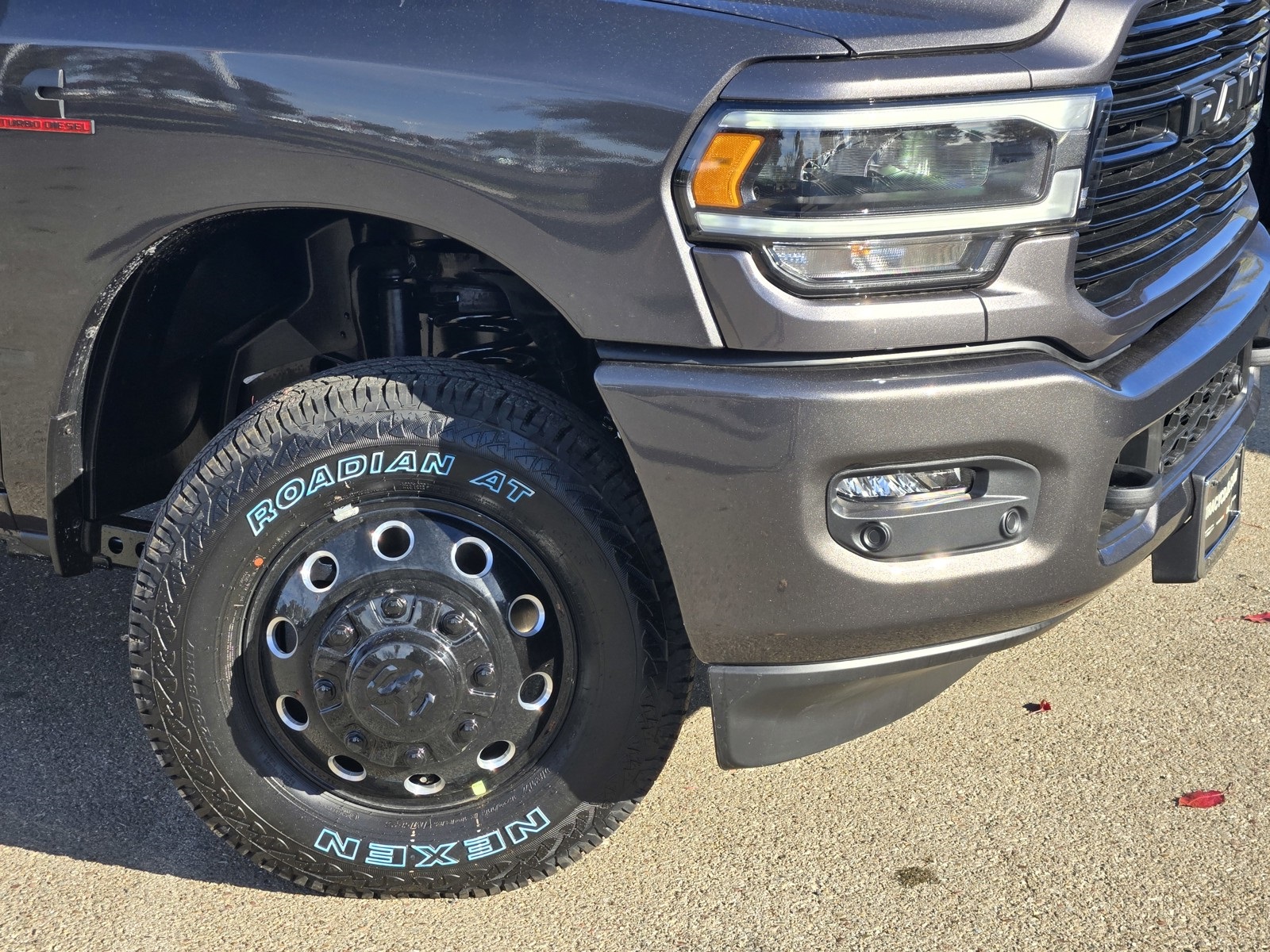 2024 Ram 3500 Laramie photo 3