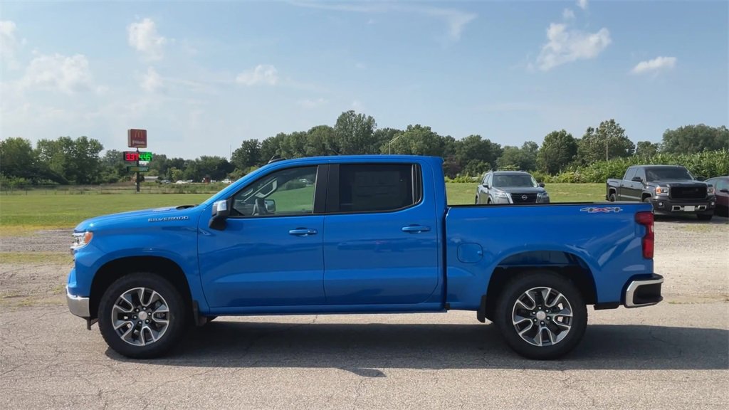2026 Chevrolet Silverado 1500 LT photo 5