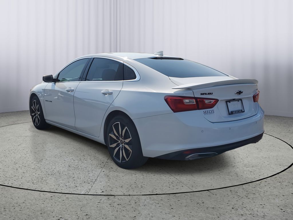 2021 Chevrolet Malibu RS photo 3