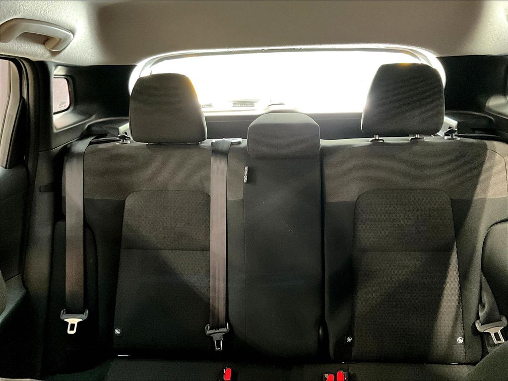 2025 Nissan Kicks S photo 15