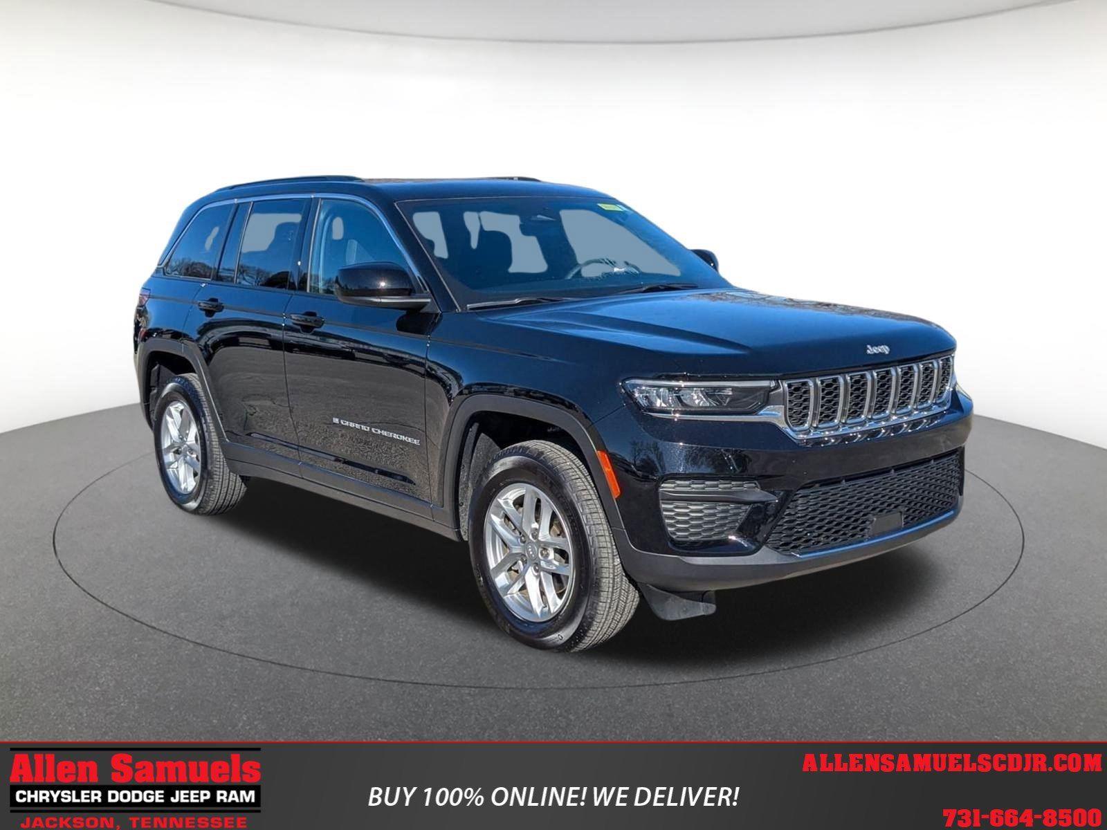 2025 Jeep Grand Cherokee Laredo's photo